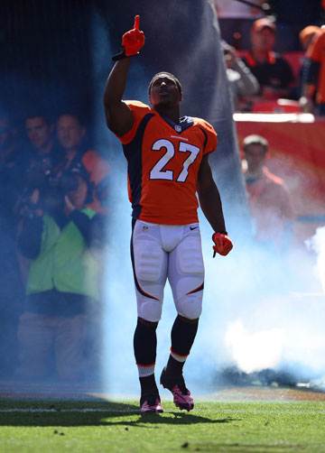 CAPTION TK (Ron Chenoy-USA TODAY Sports)